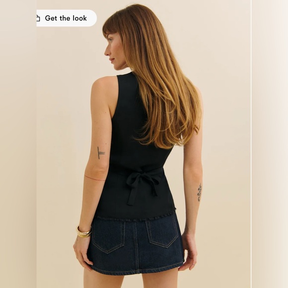 NWT Reformation Skylar Top in Black Size 6 Vest - Picture 4 of 7